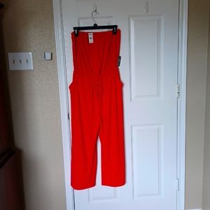 BRAND NEW WITH TAGS NEVER WORN